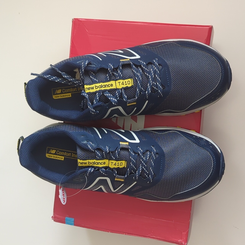 New Balance 410 v8 Men's Sneakers Wide Width 4E - Picture 6 of 6